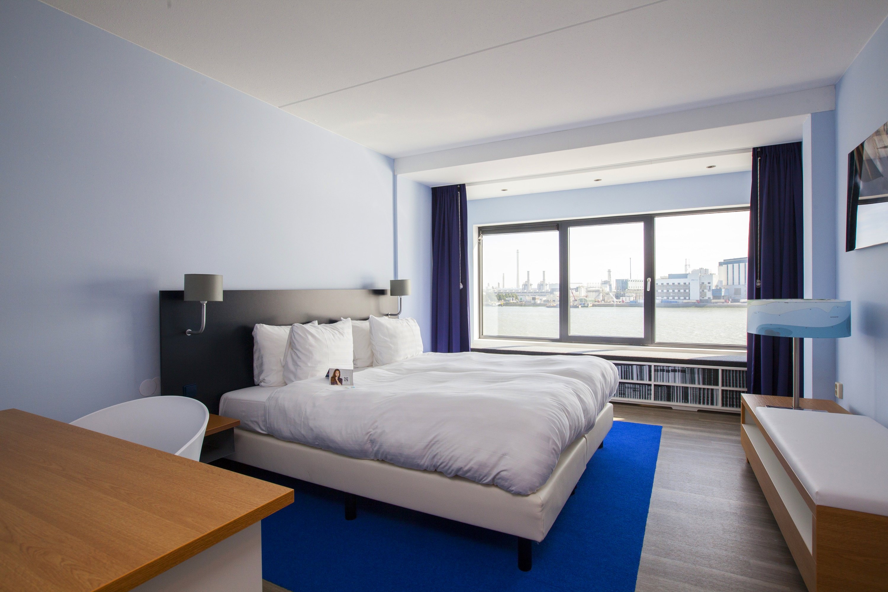 Delta Hotel Rotterdam 8/23