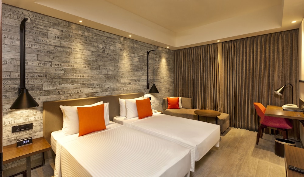Lemon Tree Premier City Center Pune 19/50