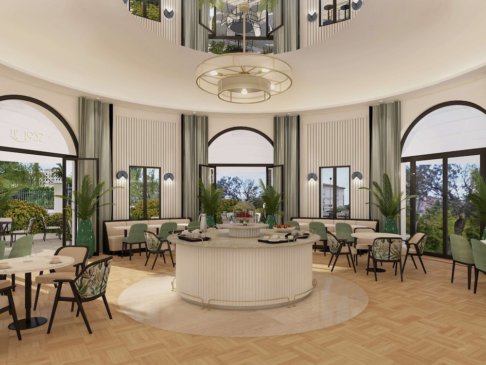 restaurant-cafeteria