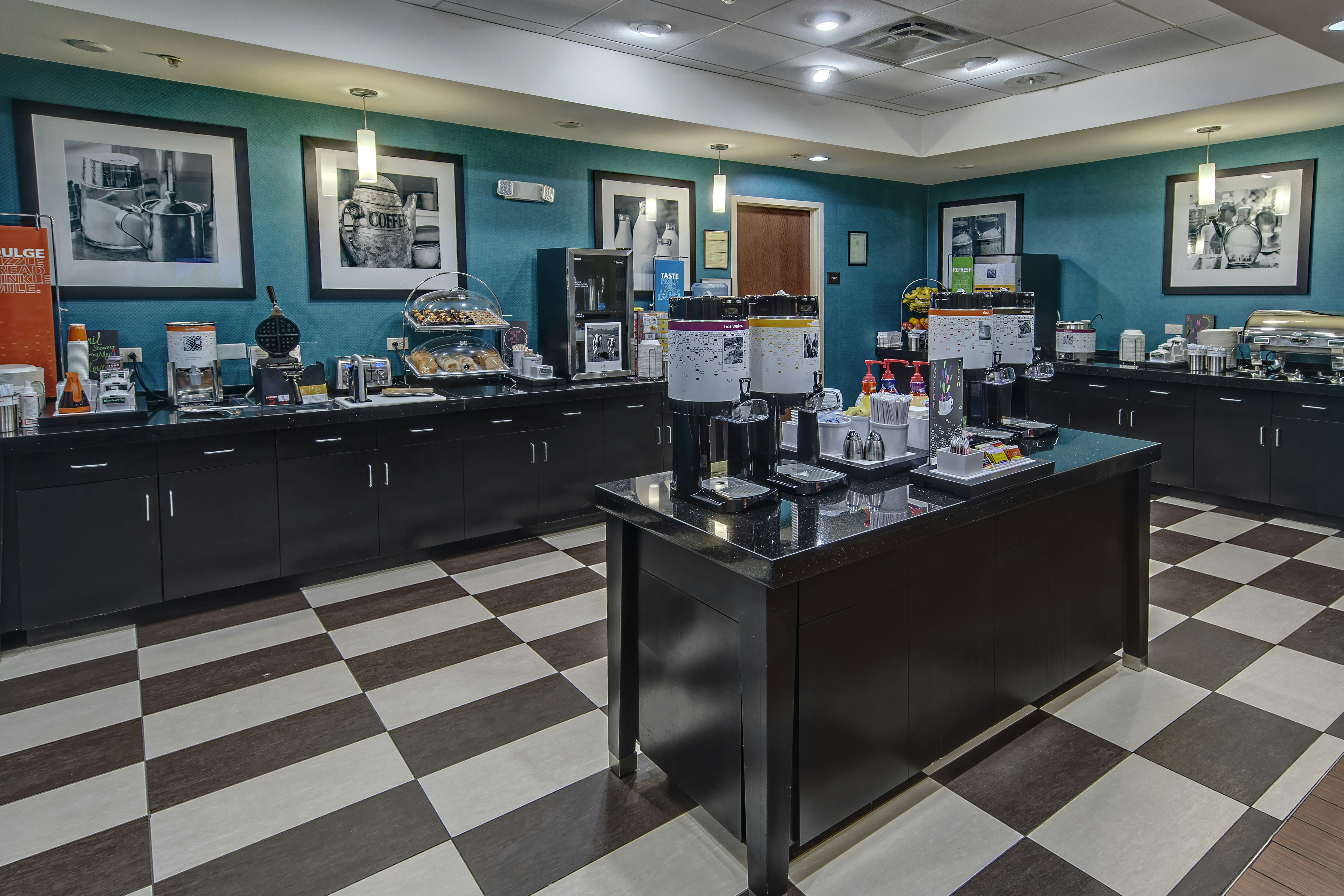 Hampton Inn And Suites Clarksville 3/9