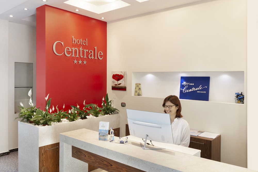 Hotel Centrale 5/60