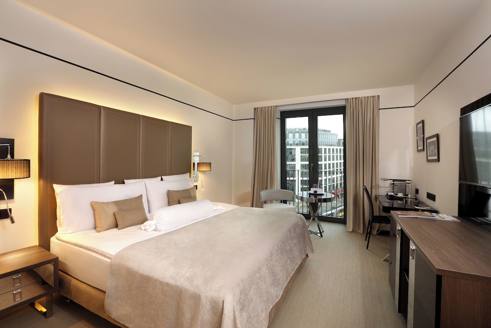 Melia Berlin 21/70