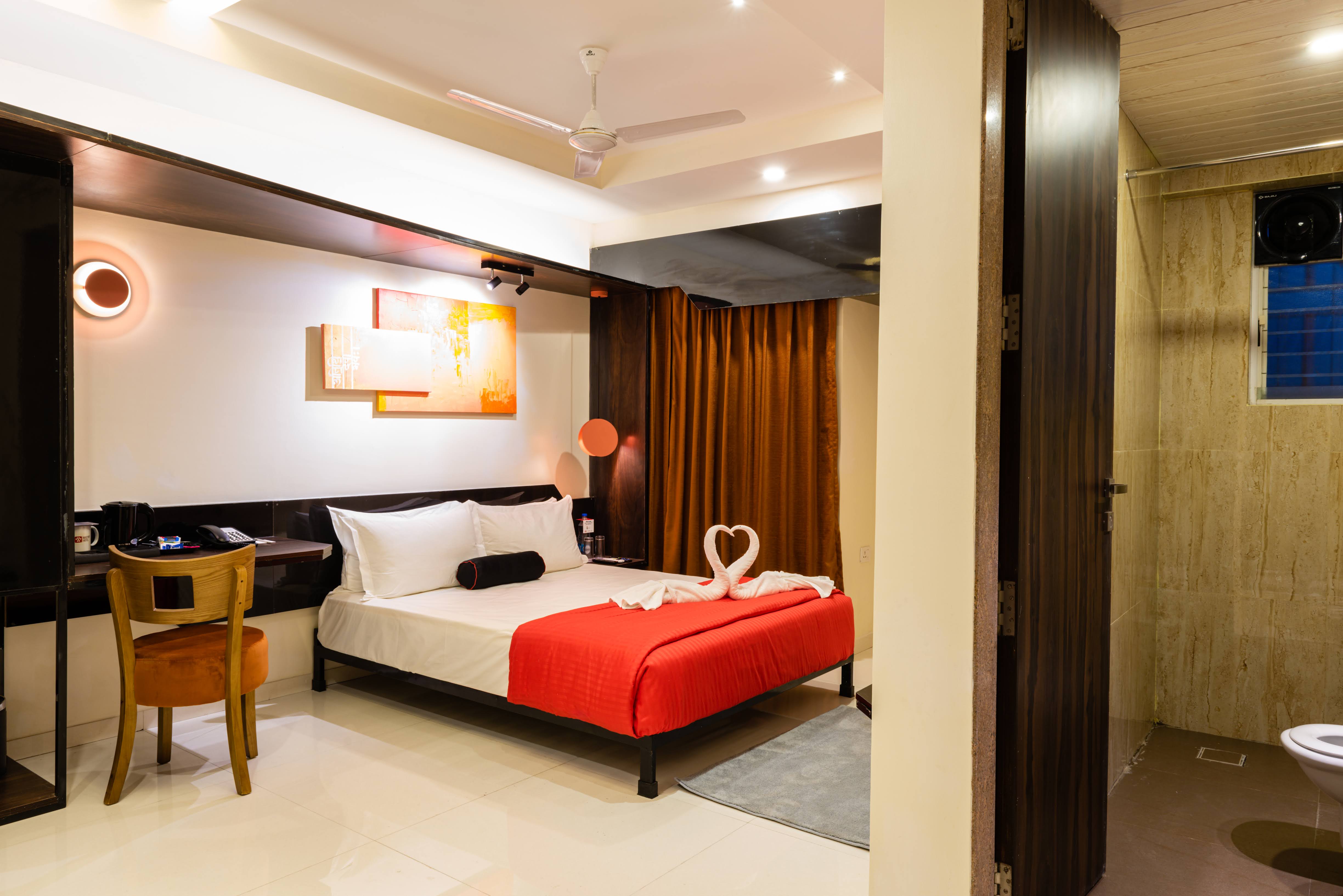 Deluxe, Double Bed