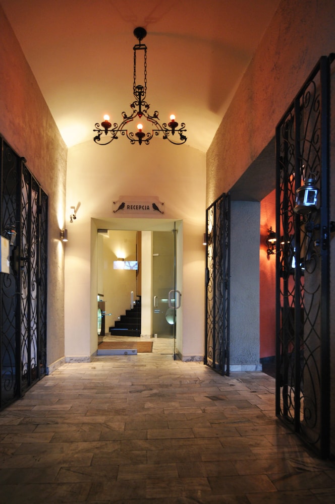 Lobby at Spatz Aparthotel, KRAKOW