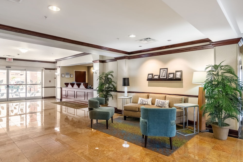 Comfort Inn Emporia 27/34