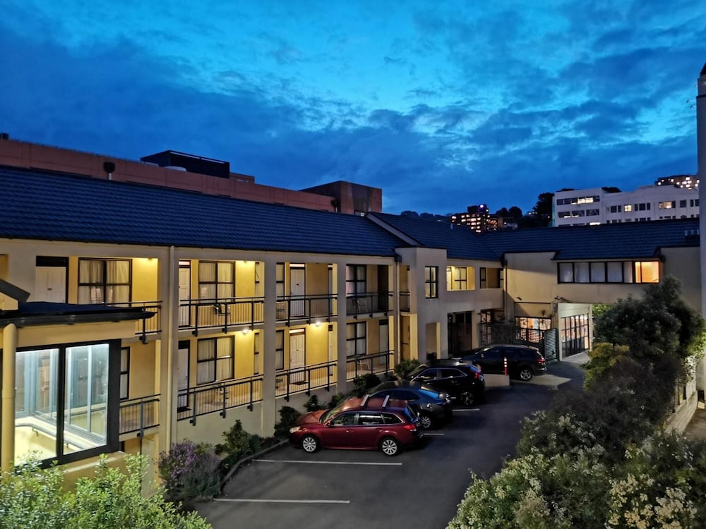 Victoria Court Motor Lodge 5/60