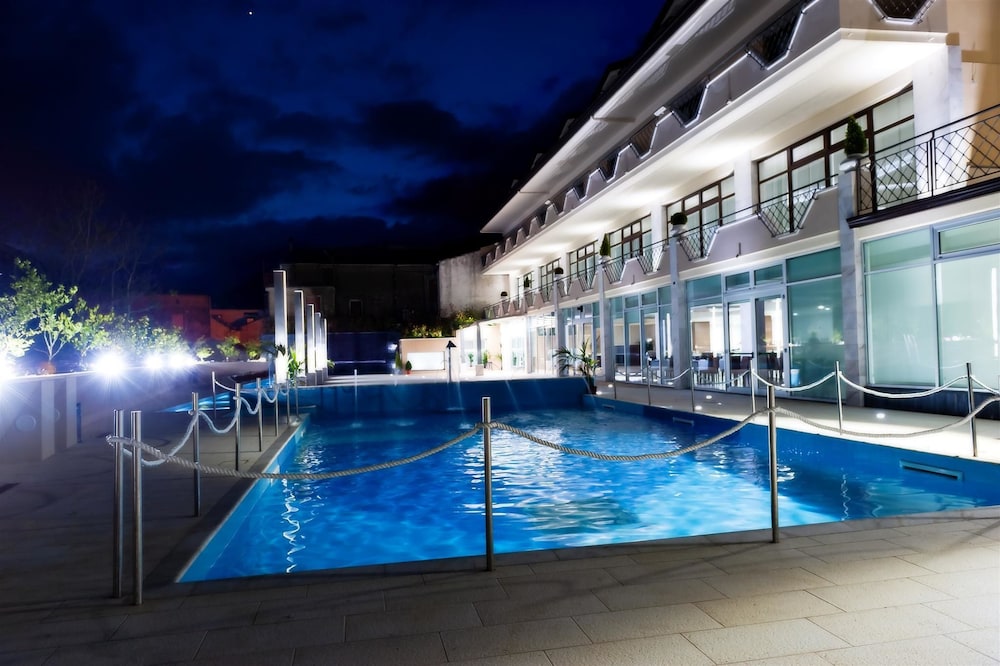 Vea Resort Hotel 2/63