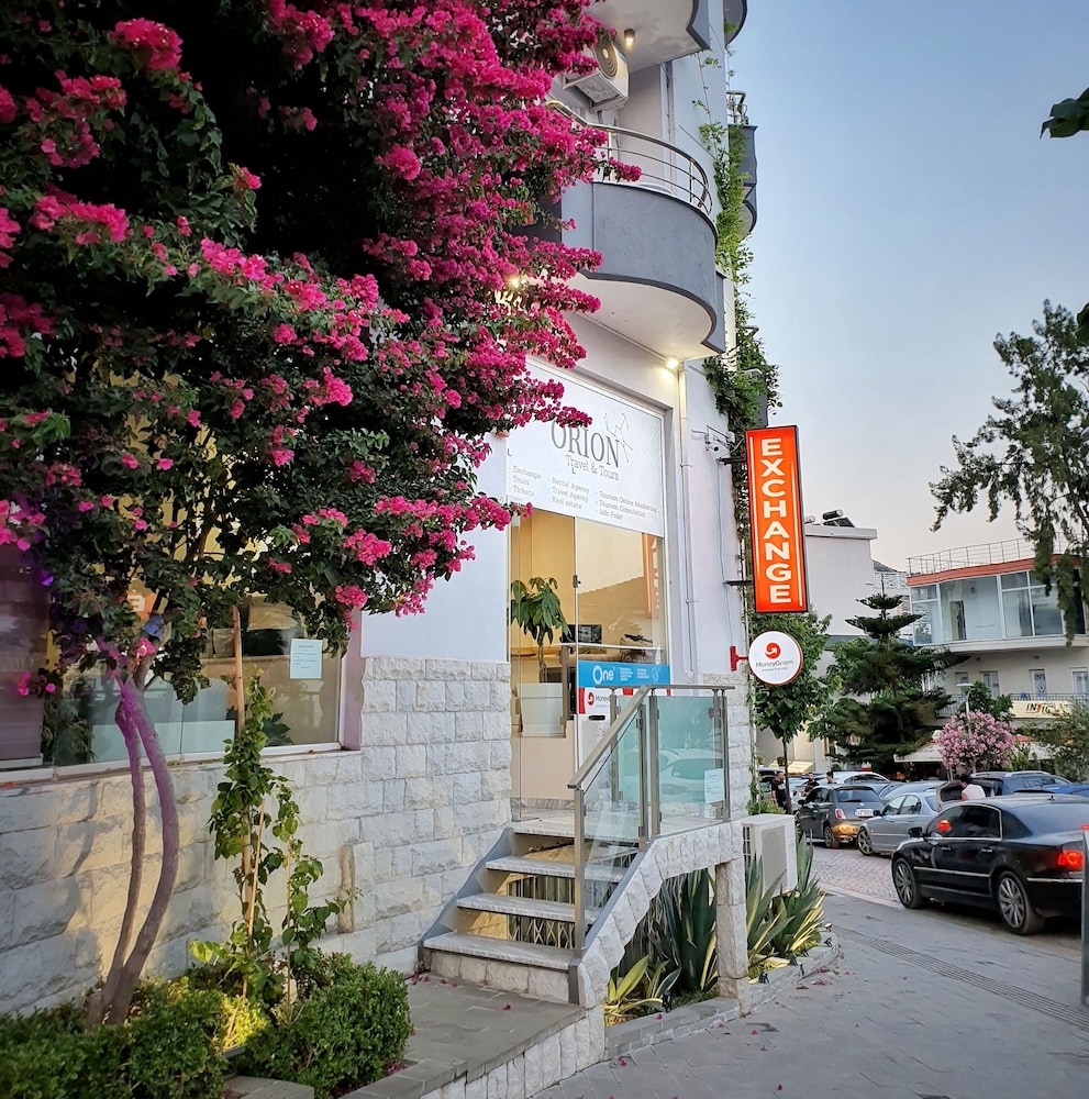 Hotel Joan 36/50