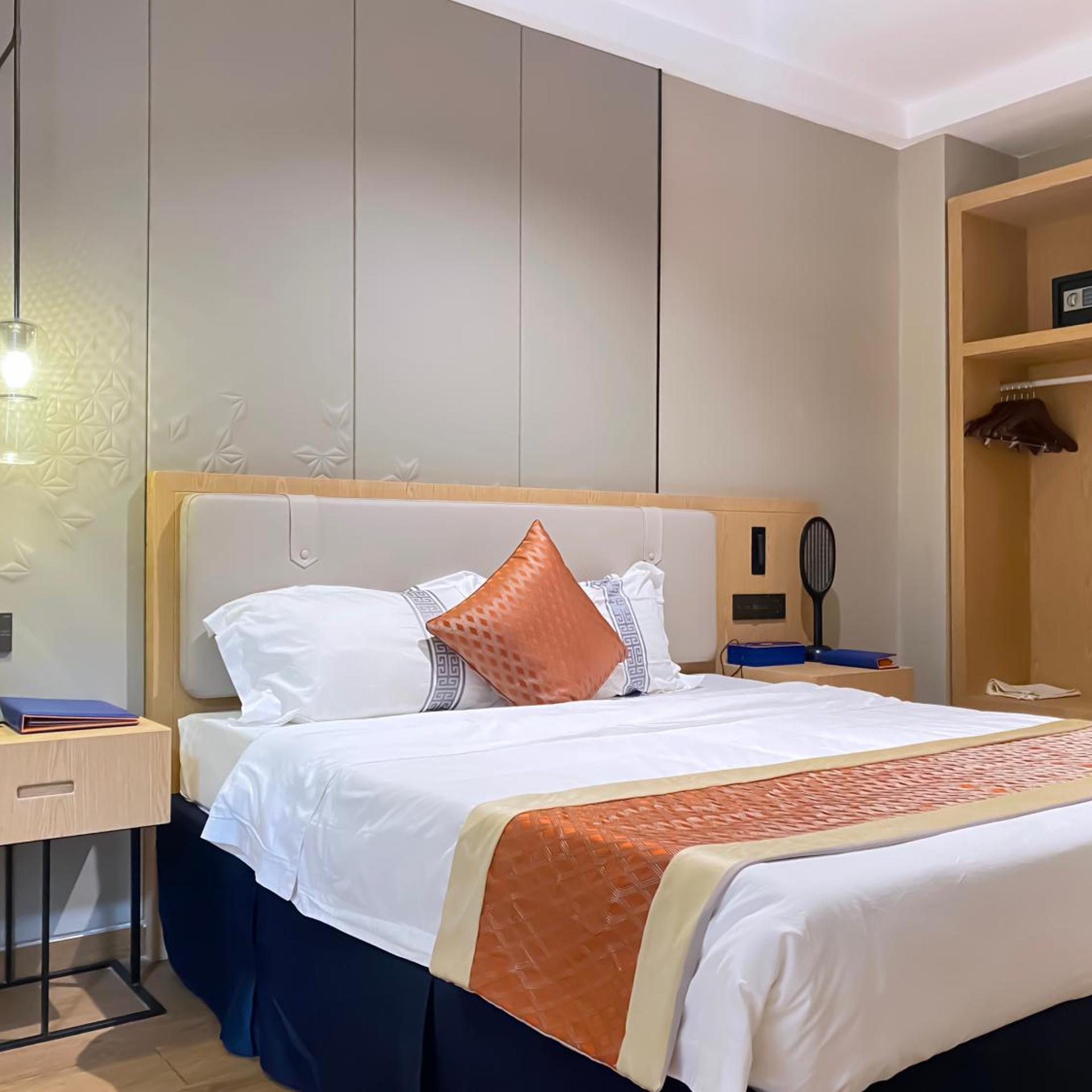 Hotel Famille Mondiale 15/60