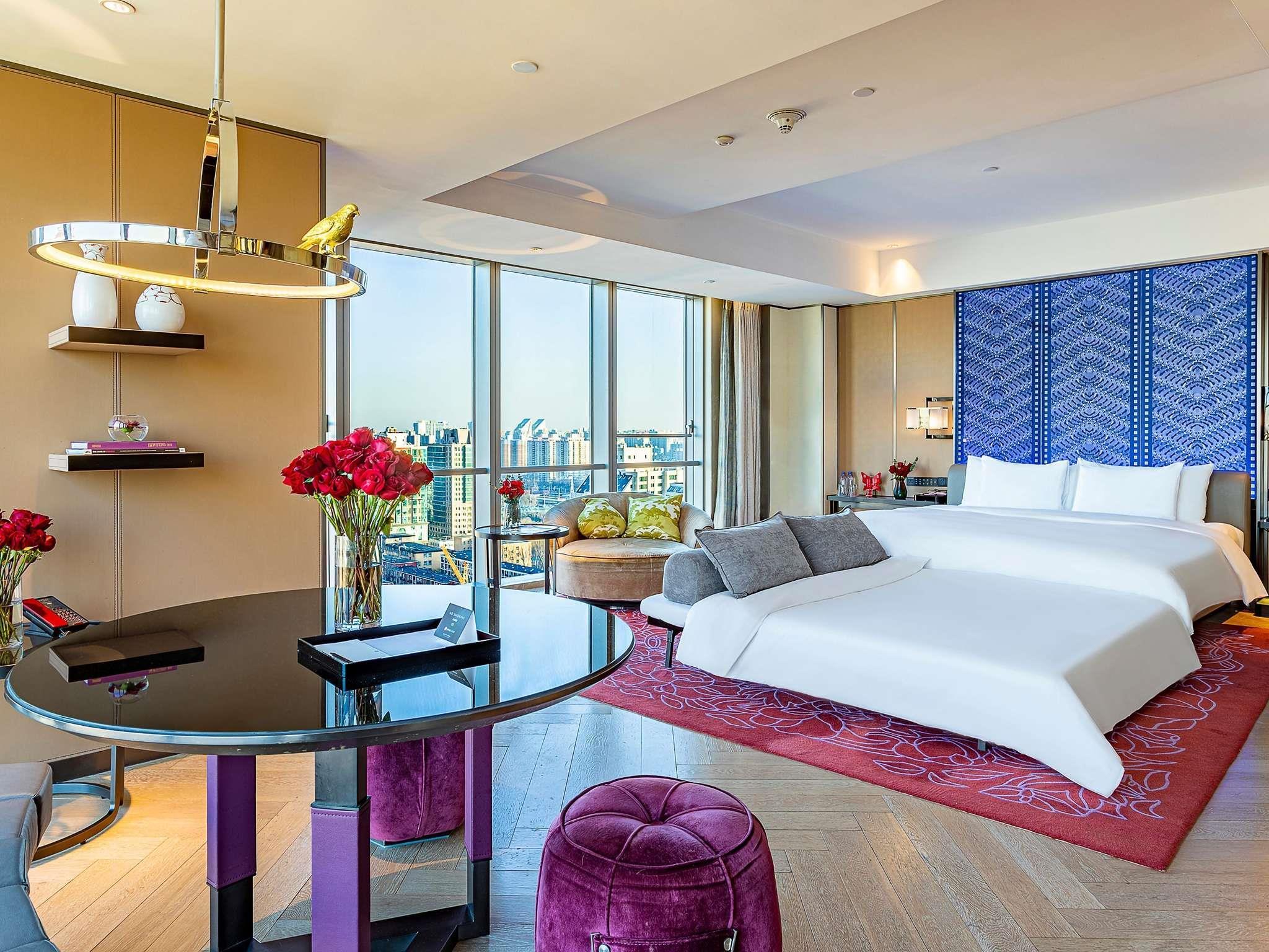 FAMILY SUITE, PRESTIGE