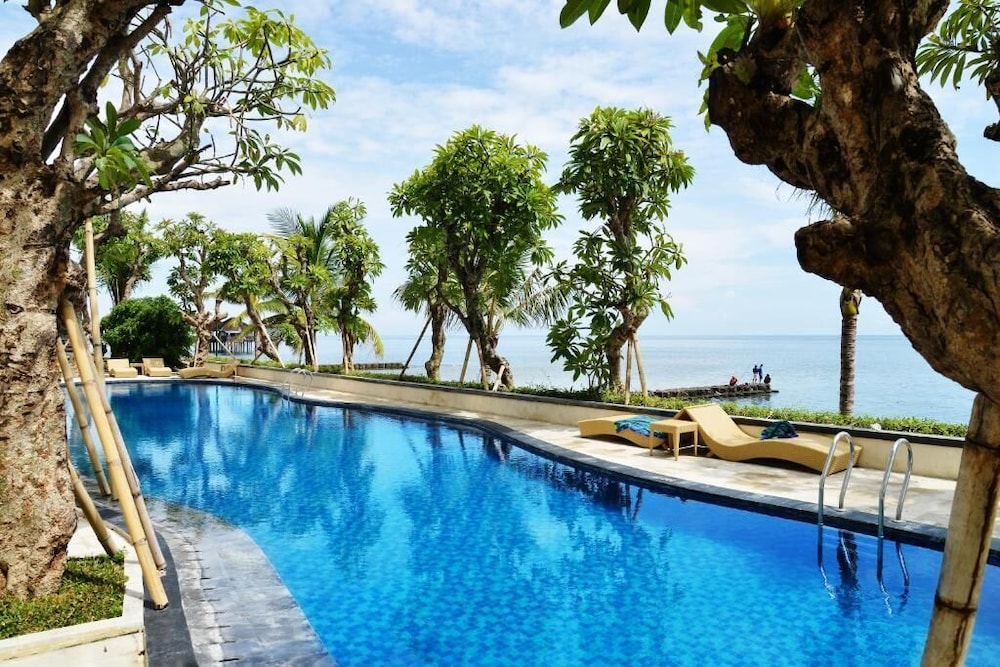 Singaraja Hotel 5/59