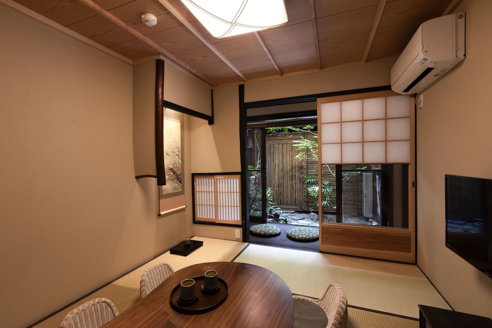 Rinn Tenjincho 24/44