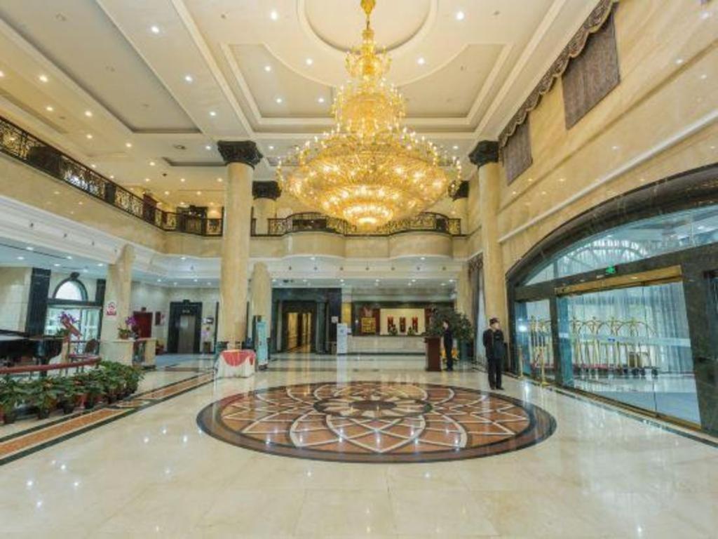 CHINA GARDEN HOTEL 7/56