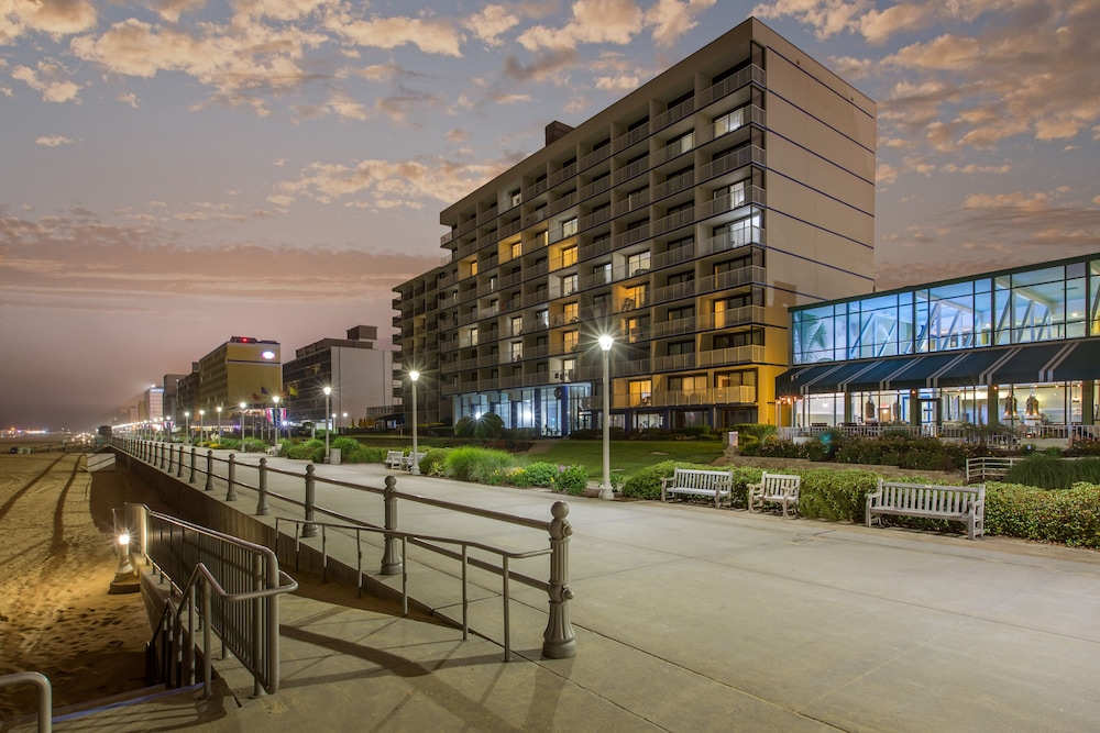 Coastal Hotel and Suites Virginia Beach - Oceanfront 3/29