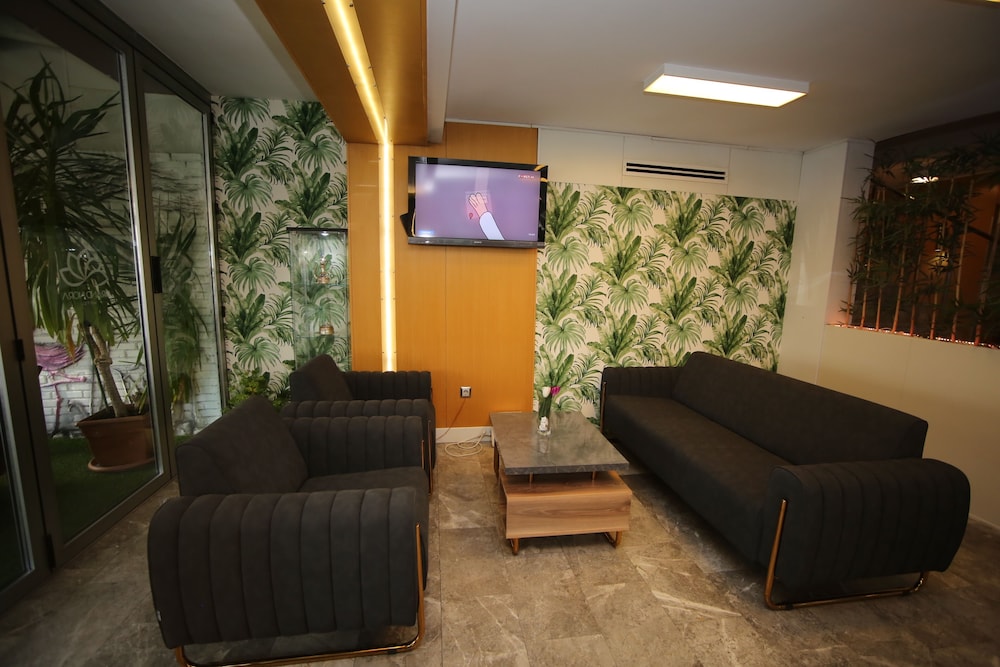 Grand Nora Hotel 23/49