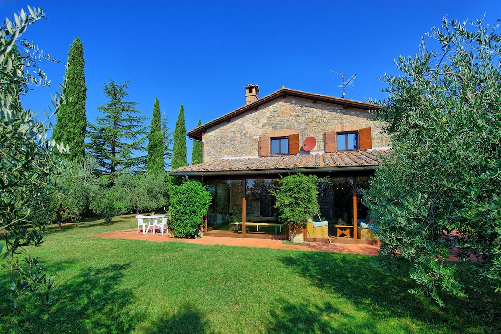 Casale Giulio 17/23