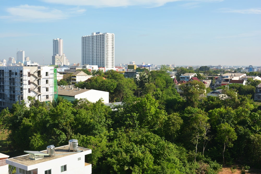 The Smart Hotel Hatyai 59/67