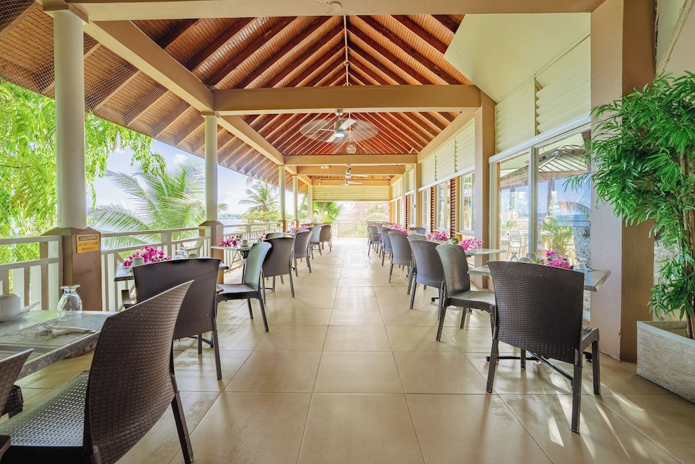 Tropikist Beach Hotel & Resort 47/65