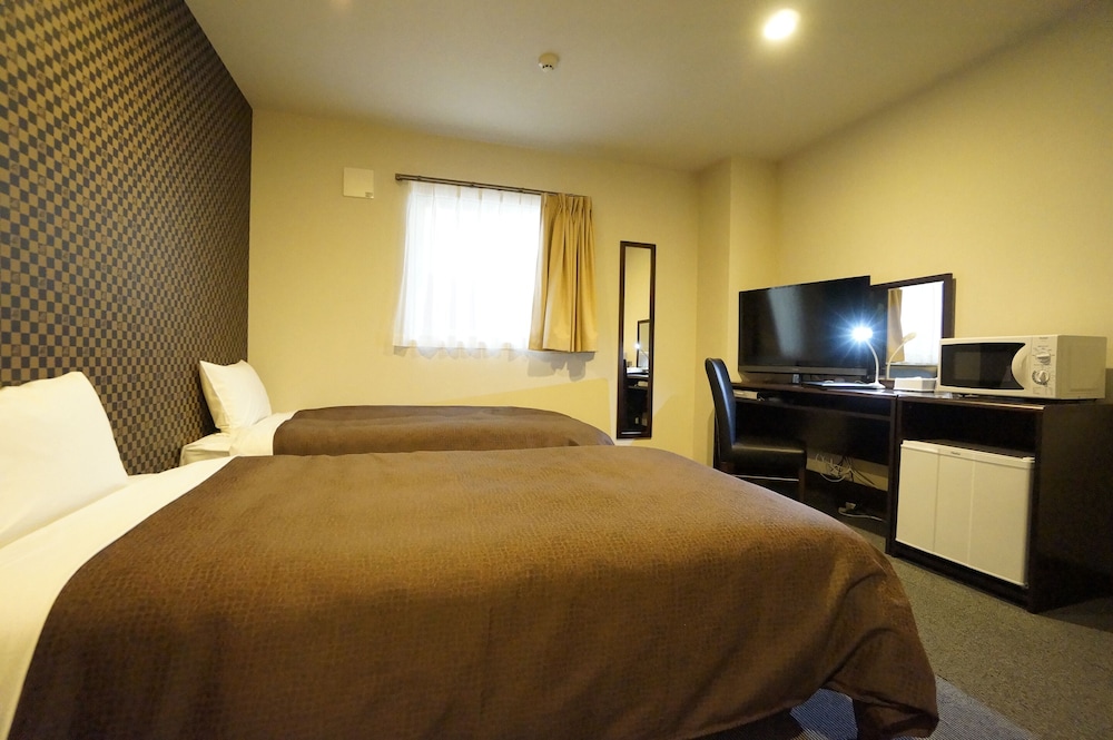 Hotel Livemax Himeji Ekimae 18/42