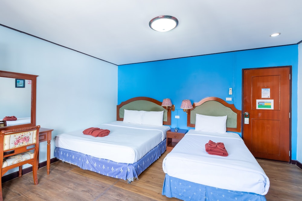 THIPURAI BEACH HOTEL ANNEX 20/67
