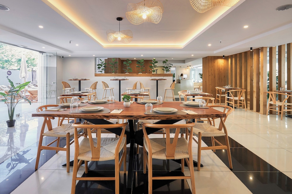 Lotus Rise Hotel - Adults Only 37/50