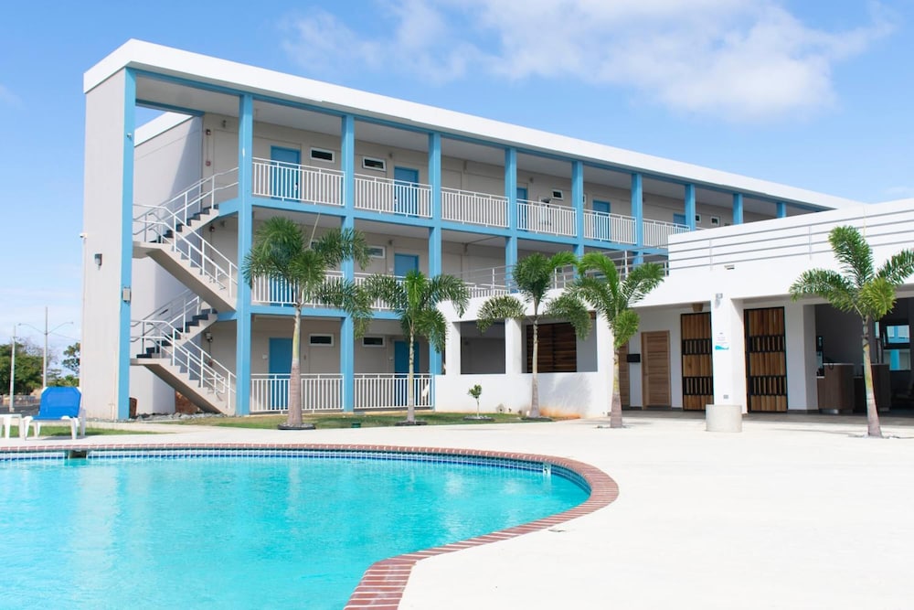 Punta Borinquen Resort 1/33