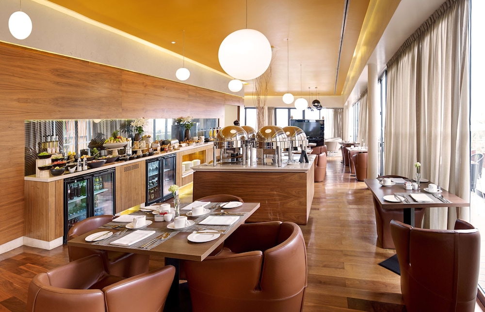 Radisson Blu Hotel And Convention Center 52/71