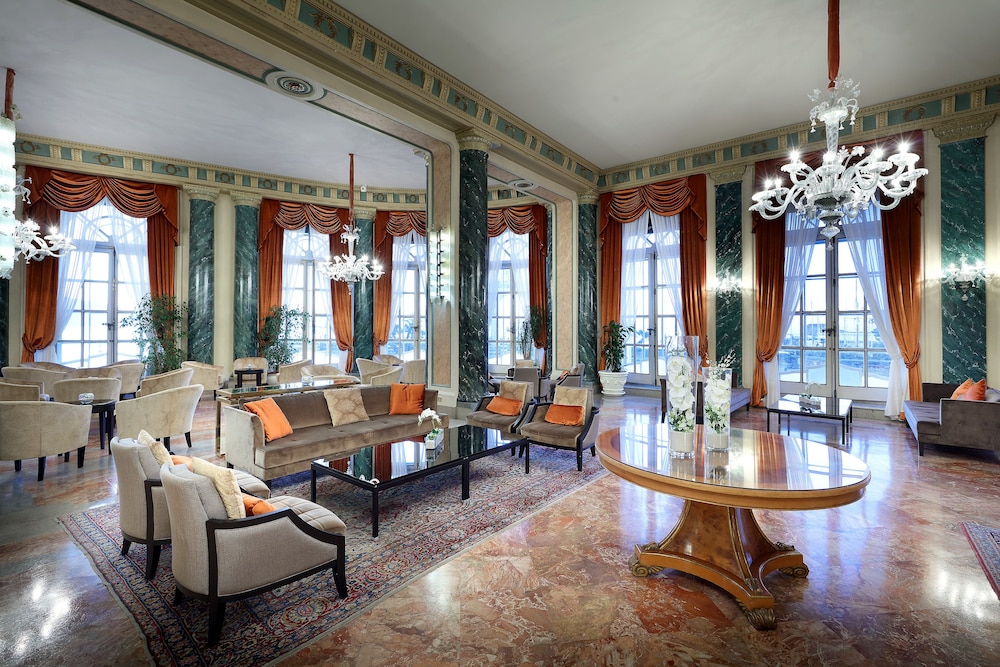 Eurostars Hotel Excelsior 40/76