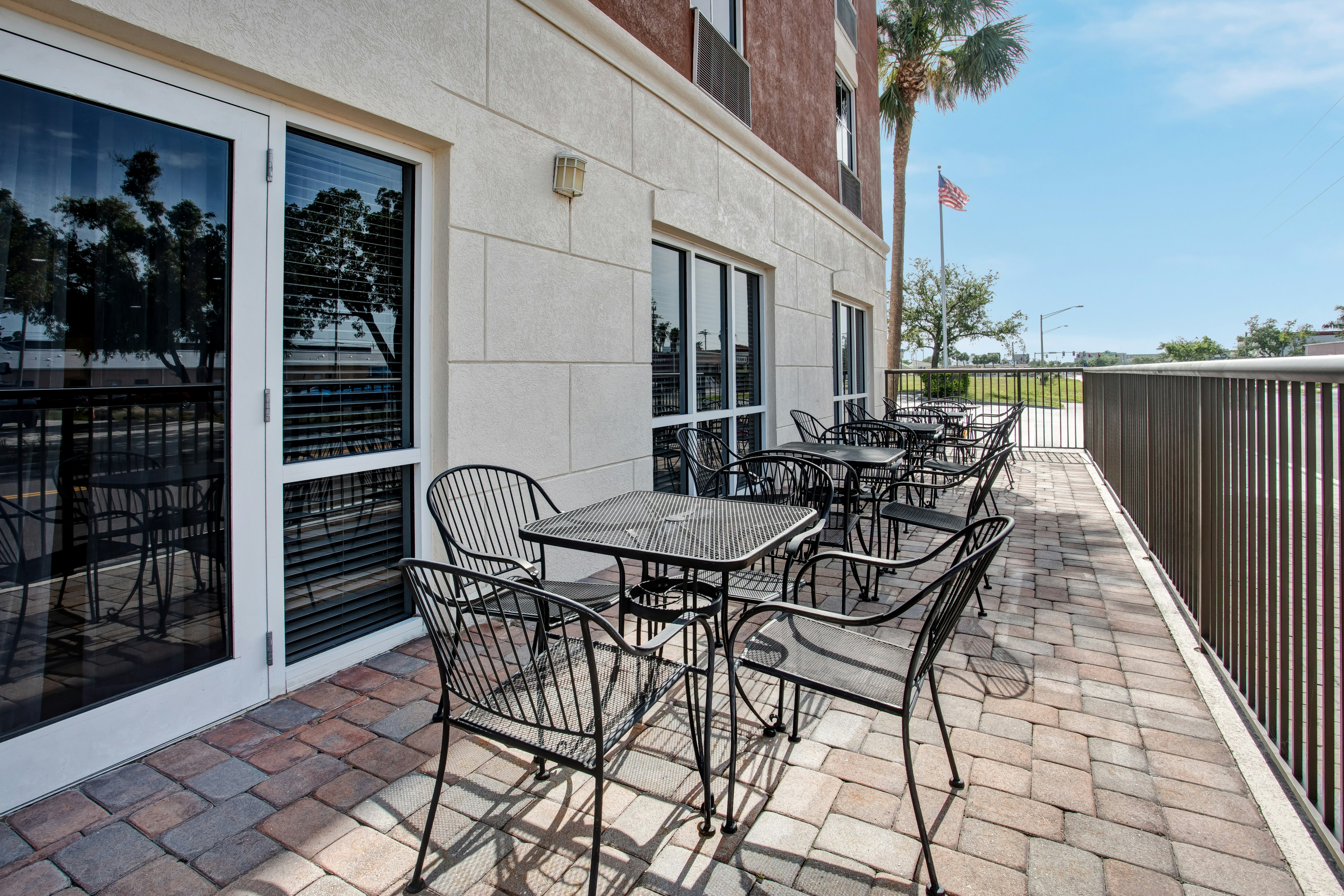 Hampton Inn & Suites - Cape Coral/Fort Myers Area, FL 3/50