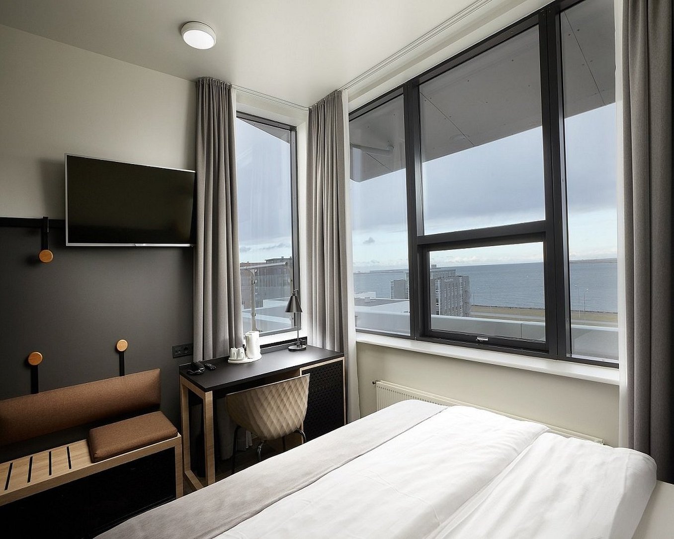 Cabin Hotel 28/71