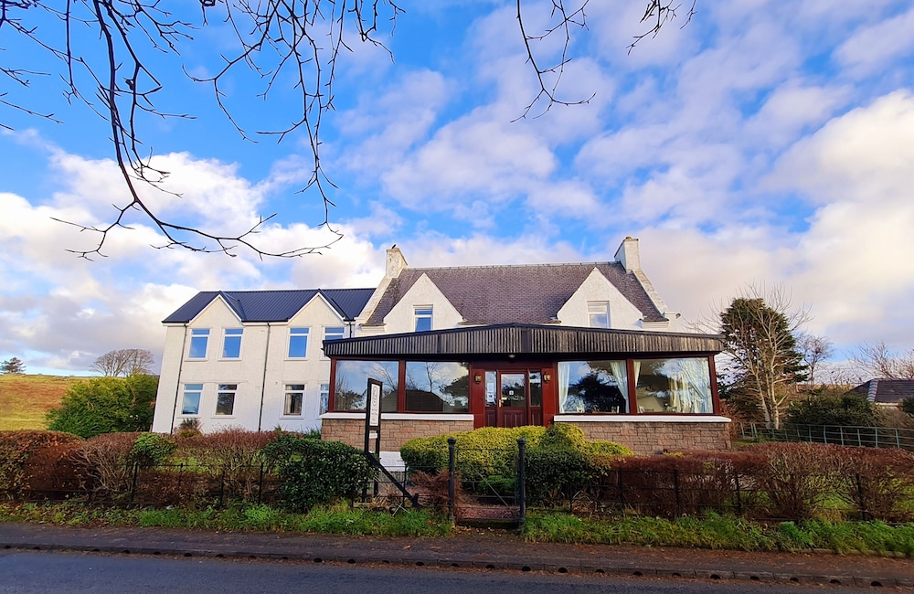 Atholl House Hotel 4/50