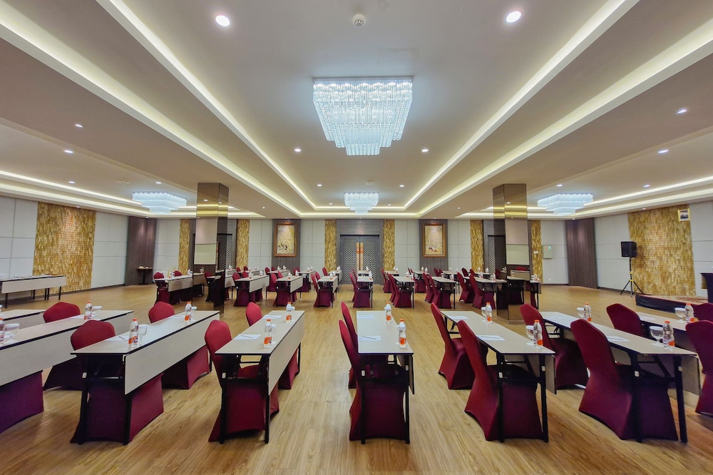 Ramada by Wyndham Yogyakarta 35/50
