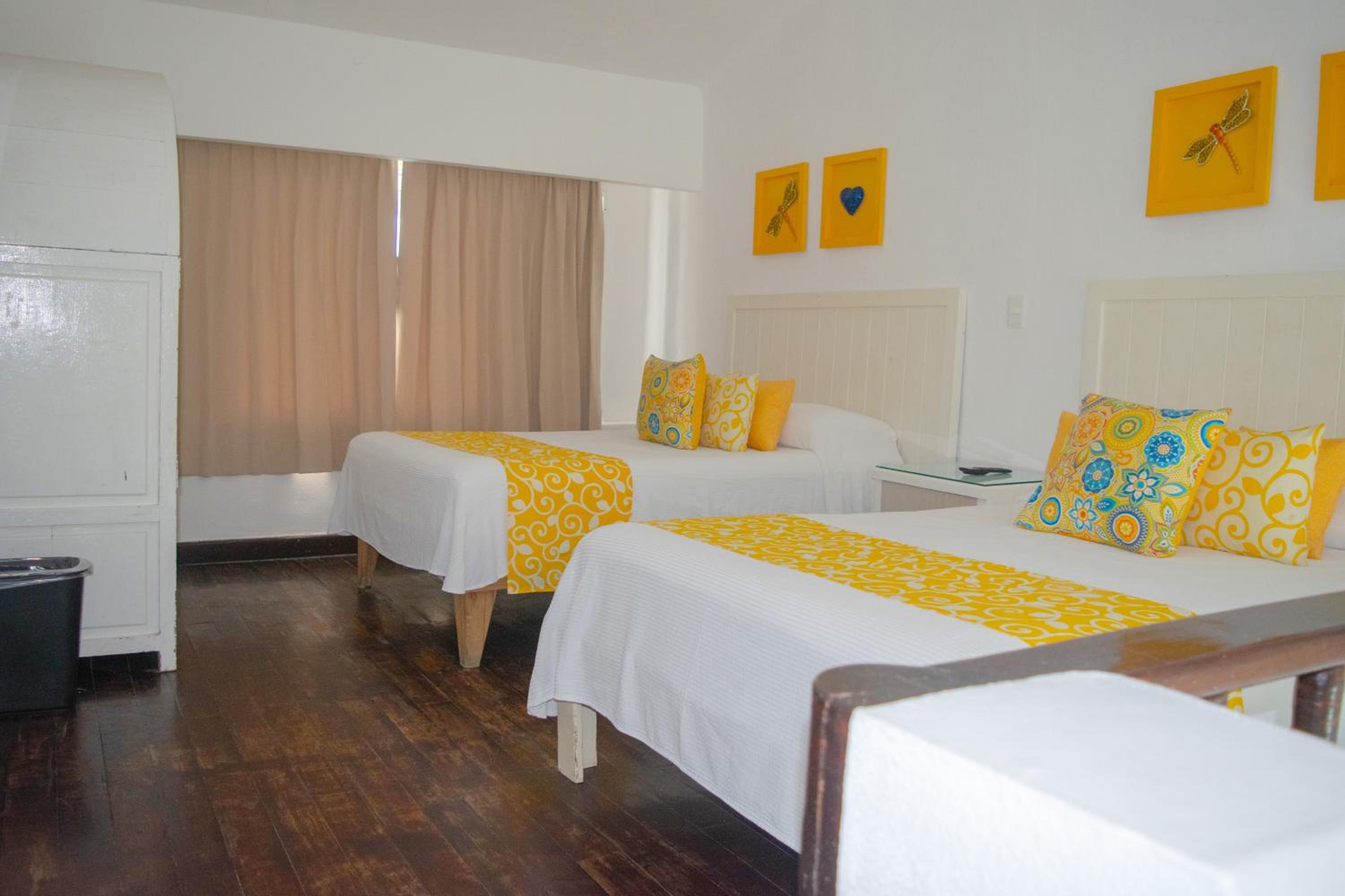 Master, Suite, 2 Double Beds, Ocean View, Sofa
