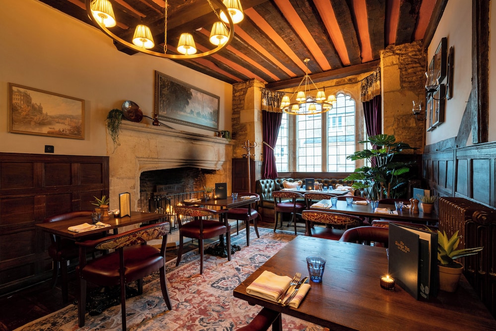 The George Inn 32/50