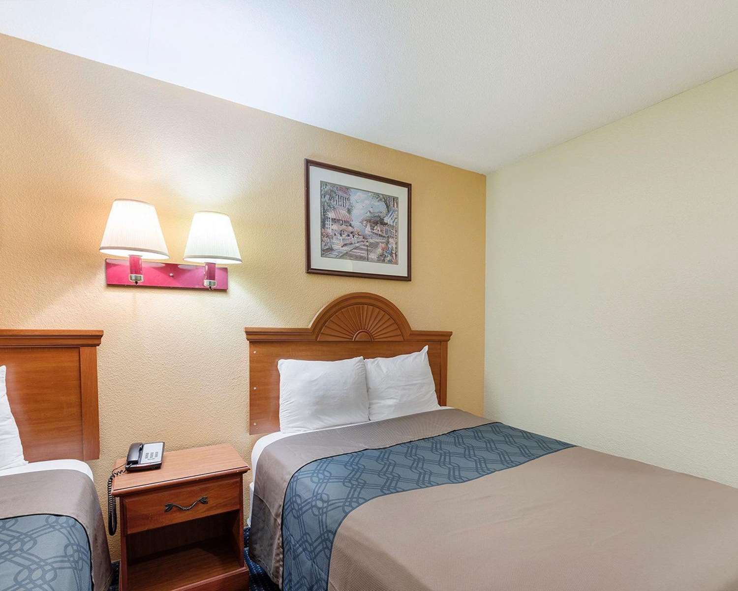 Rodeway Inn South Houston, TX 20/31