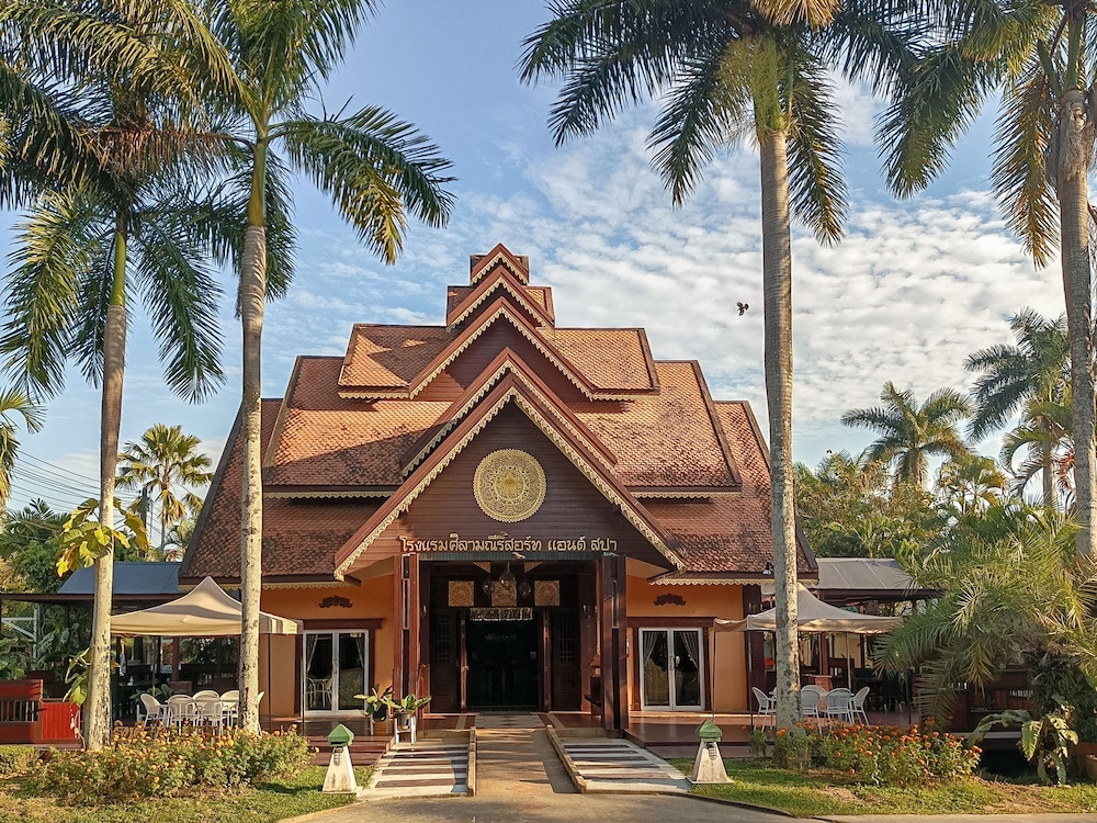 SILAMANEE RESORT & SPA HOTEL 4/59