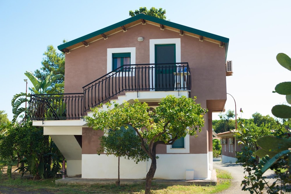 Villaggio Alkantara 2/66
