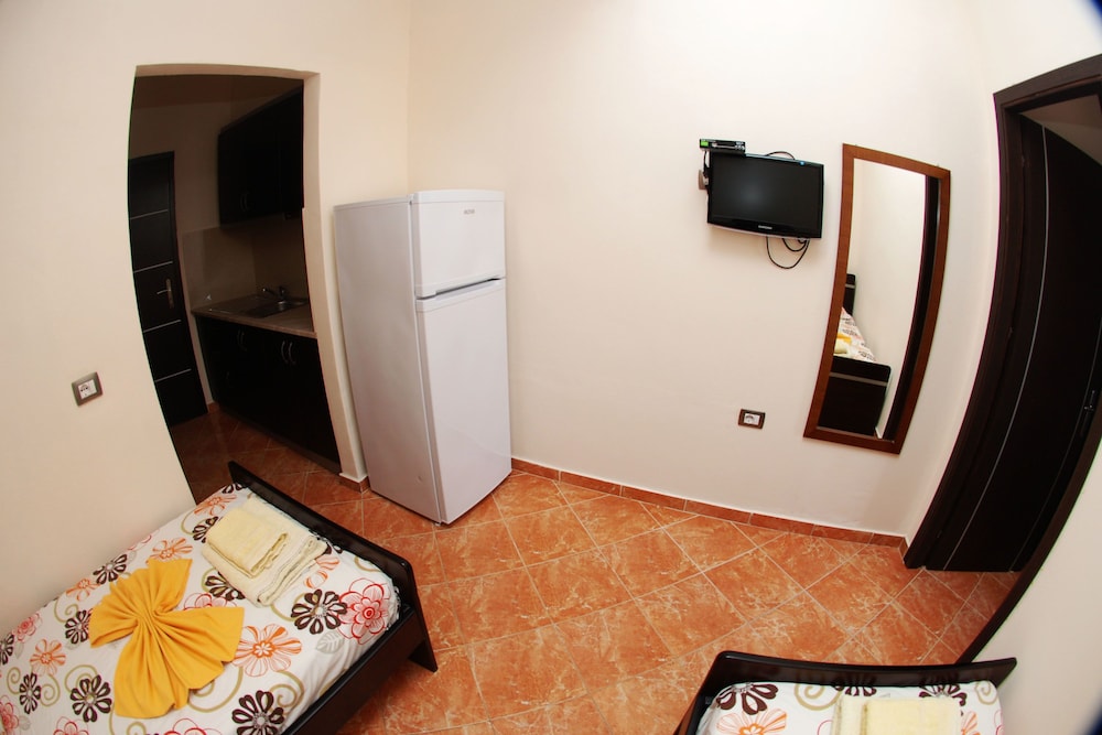 Melsi Apartments 23/50