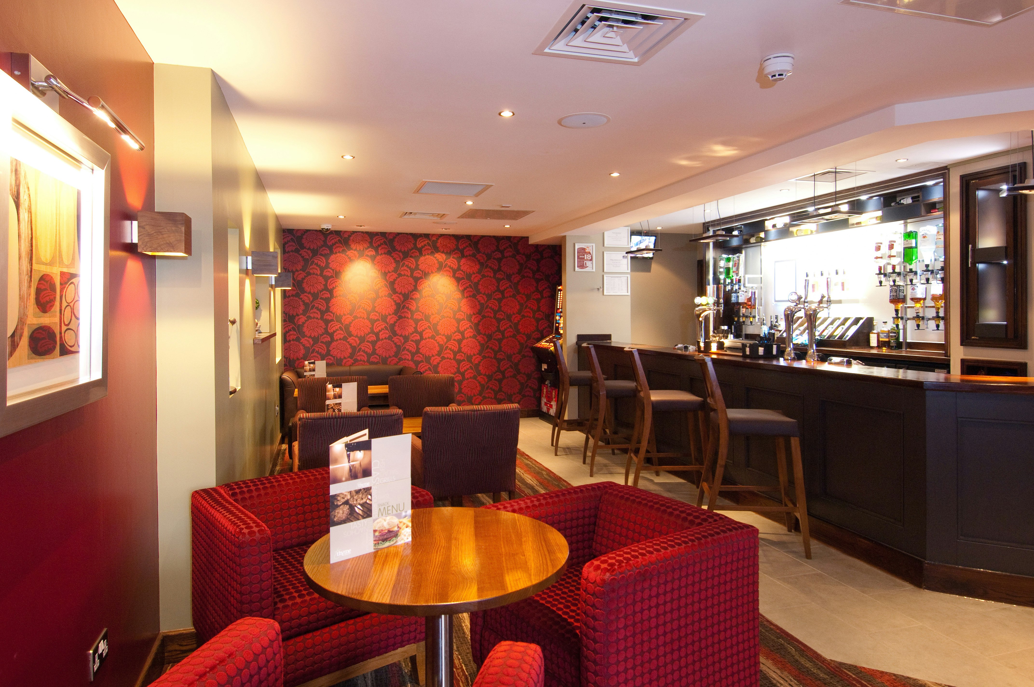Premier Inn Sunbury (Kempton Park) 29/33