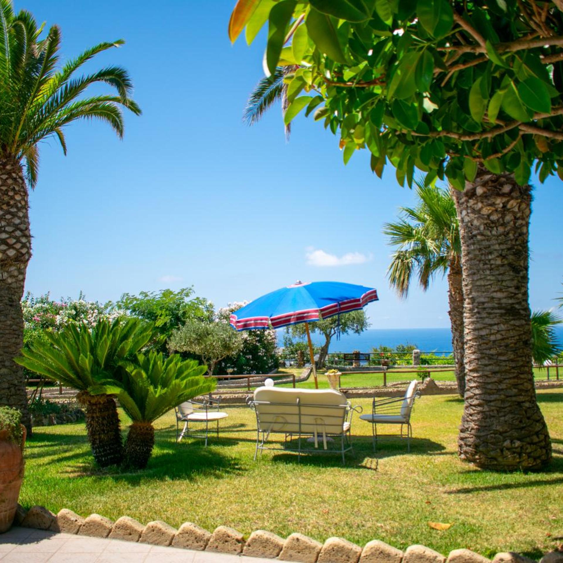 Villa Rita Hotel 51/55