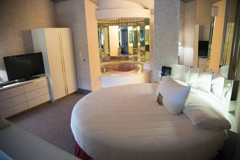 Pocono Palace Resort 14/44