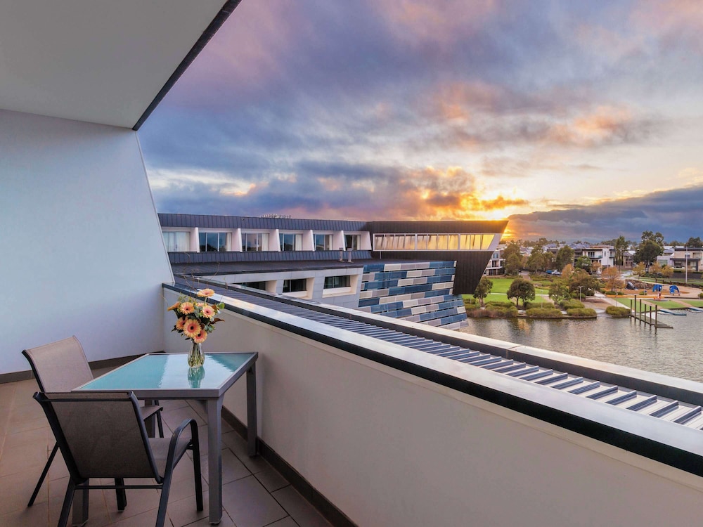 Mercure Melbourne Caroline Springs 1/48