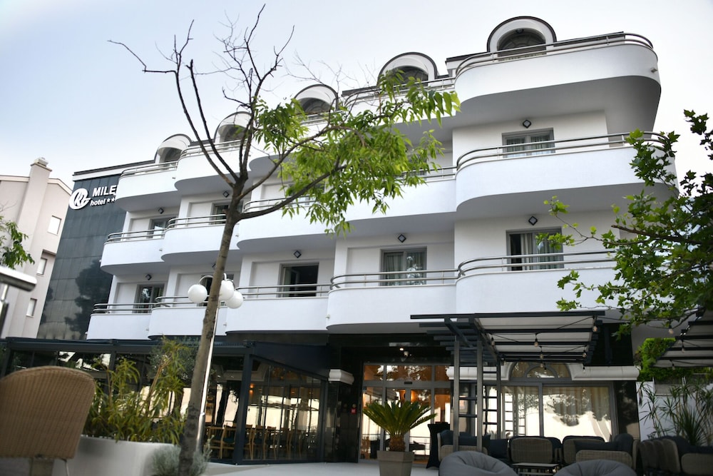Hotel Milenij 2/38