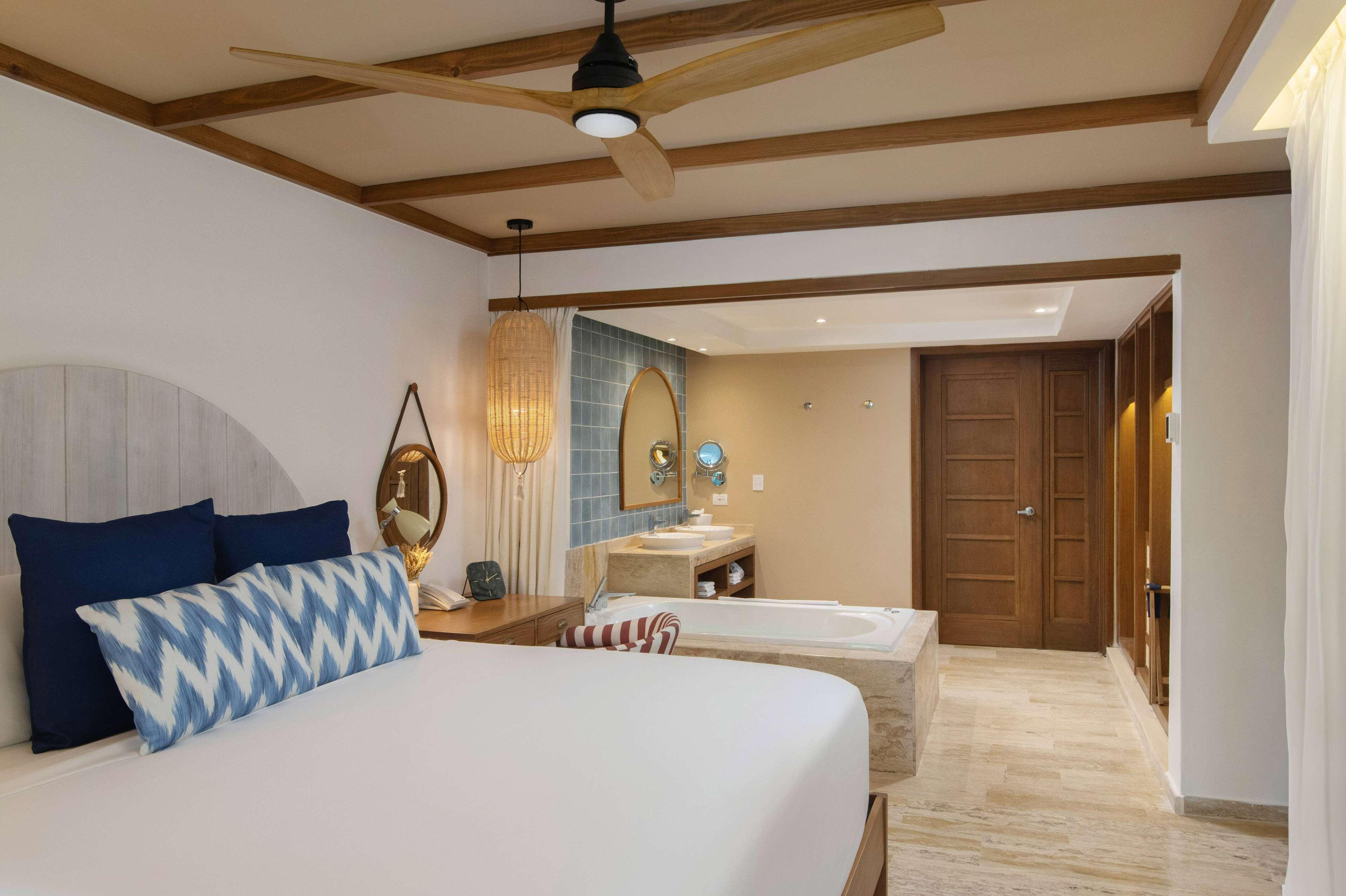2 Bedrooms, Master, Zel, Suite