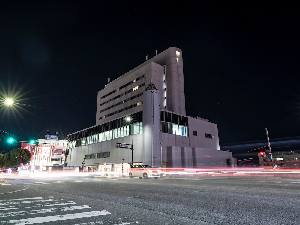 Century Plaza Hotel 5/58