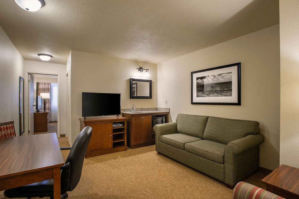 Travelodge Suites by Wyndham Regina / Eastgate Bay 51/71
