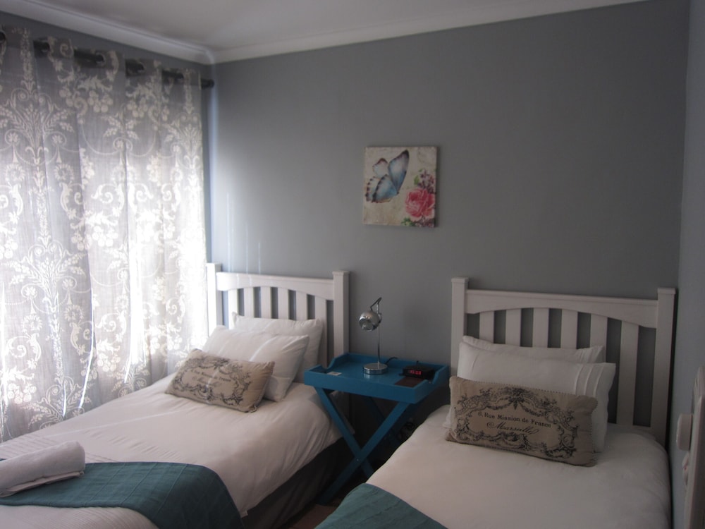 Smithland Guest Apartments 6/50