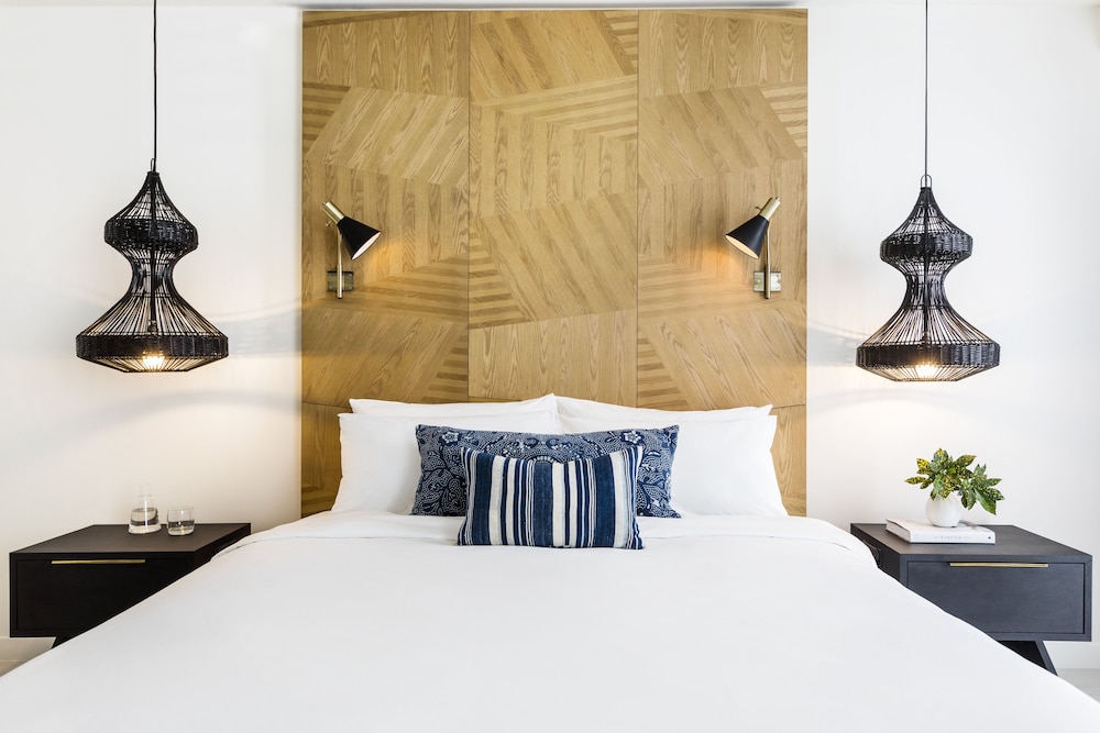 Anglers Hotel Miami Beach 46/78