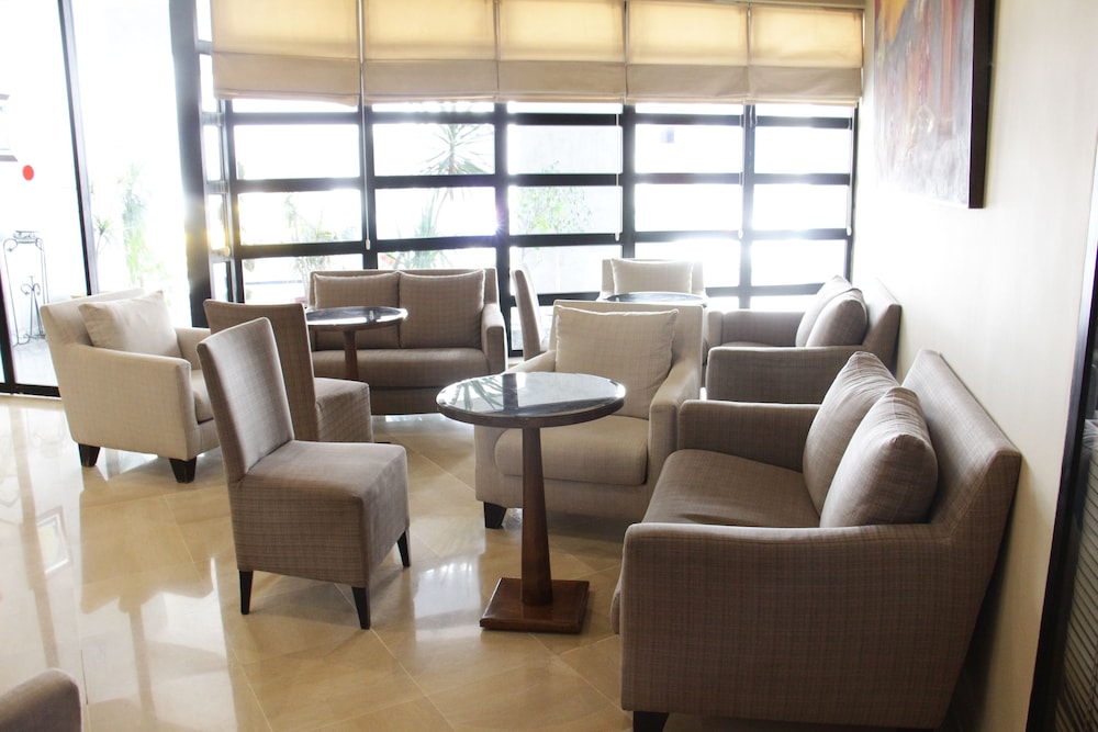 Hotel Le Consul 23/41