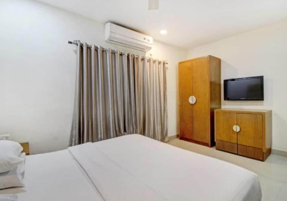 Hotel At Home Suites 10/40